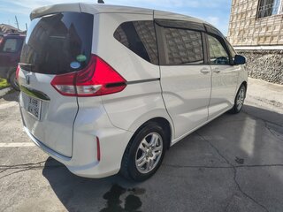 2018 Honda Freed II, белый, 1520000 рублей, вид 4