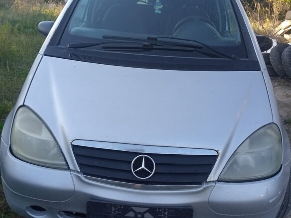 2000 Mercedes-Benz A-Класс 140 I (W168), серебристый, 125000 рублей