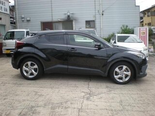 2019 Toyota C-HR I, чёрный, 1430069 рублей, вид 5