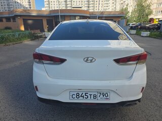 2019 Hyundai Sonata VII (LF) Рестайлинг, белый, 1050000 рублей, вид 3