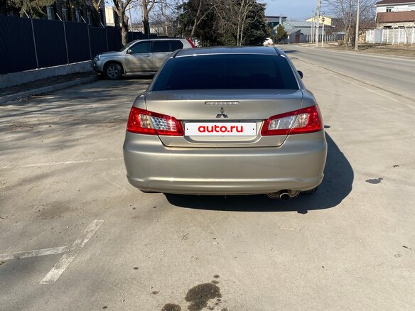 2008 Mitsubishi Galant IX Рестайлинг 2, бежевый, 750000 рублей - вид 5