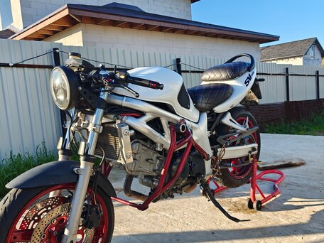 2002 Suzuki SV 650, белый, 270000 рублей, вид 3