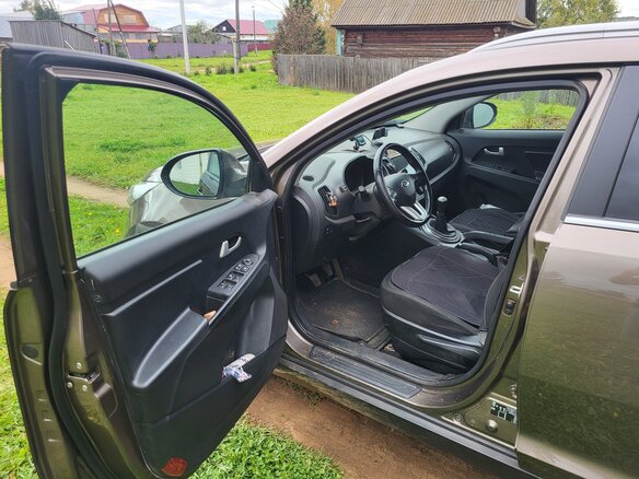 2013 Kia Sportage III, коричневый, 1200000 рублей - вид 7
