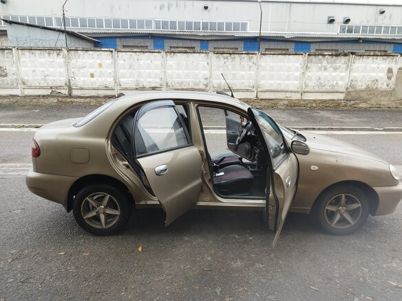 2007 Daewoo Lanos, бежевый - вид 3