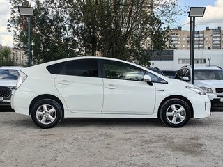 2012 Toyota Prius PHV ZVW35 III Рестайлинг (XW30), белый, 929000 рублей, вид 4