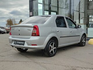 2013 Renault Logan I Рестайлинг, серебристый, 429000 рублей, вид 5