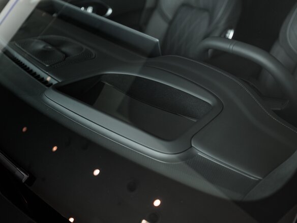 2026 Zeekr 8X 70 kWh, чёрный - вид 7