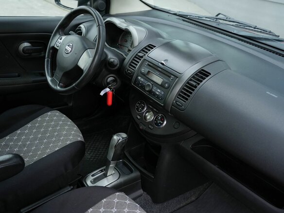 2007 Nissan Note I, оранжевый, 530000 рублей - вид 13