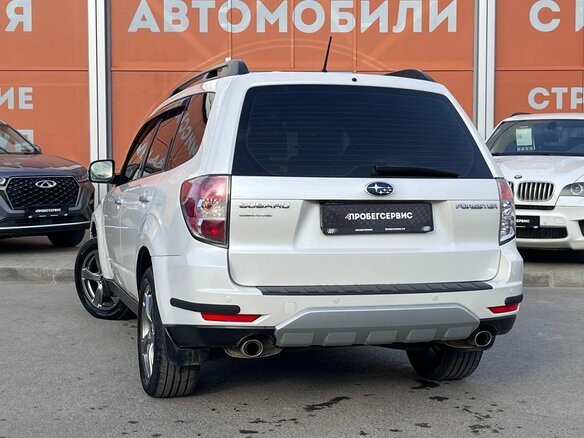 2012 Subaru Forester III Рестайлинг, белый, 1094000 рублей - вид 6