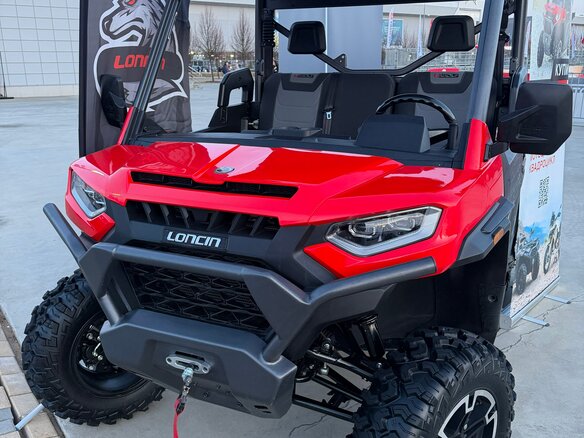 2026 Loncin UWolf 1000, красный, 1696000 рублей - вид 1