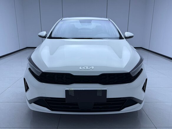 2023 Kia K3 II (China Market) Рестайлинг, белый, 1485007 рублей