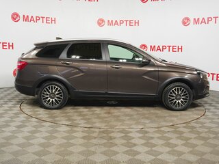 2017 Lada (ВАЗ) Vesta SW Cross I, коричневый, 950000 рублей, вид 4
