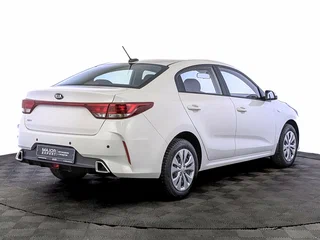 2021 Kia Rio IV Рестайлинг, белый, 1725000 рублей, вид 5