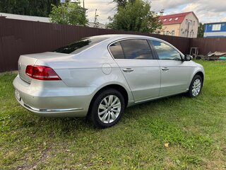 2011 Volkswagen Passat B7, серебристый, 1200000 рублей, вид 5