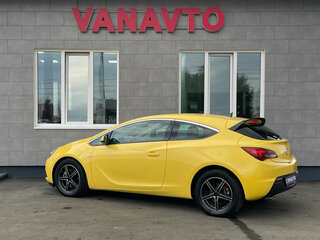 2013 Opel Astra GTC J Рестайлинг, жёлтый, 890000 рублей, вид 3