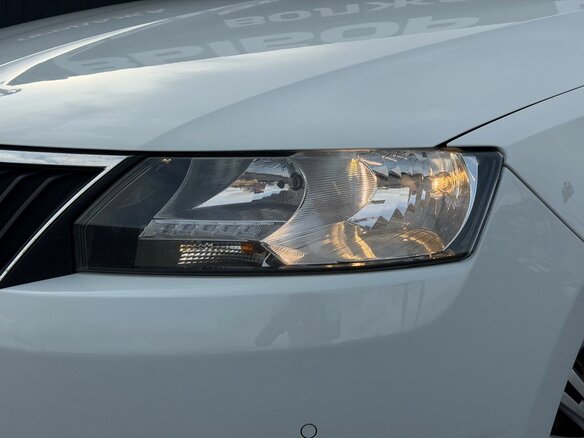 2019 Skoda Rapid I Рестайлинг, белый, 1270000 рублей - вид 4