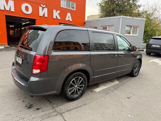 2017 Dodge Caravan Grand V, серый, 2150000 рублей, вид 3