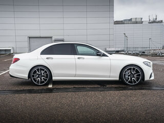 2018 Mercedes-Benz E-Класс AMG 43 AMG V (W213), белый, 3497000 рублей, вид 4