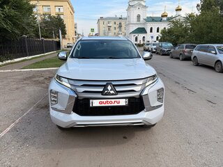 2020 Mitsubishi Pajero Sport III Рестайлинг, белый, 4110000 рублей, вид 2