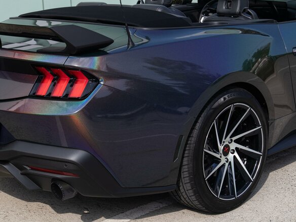 2024 Ford Mustang VII, серый, 6250000 рублей - вид 14