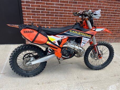 2024 KTM 300 EXC, оранжевый, 900000 рублей, вид 3