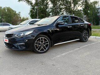 2019 Kia Optima IV Рестайлинг, чёрный, 1795000 рублей, вид 1