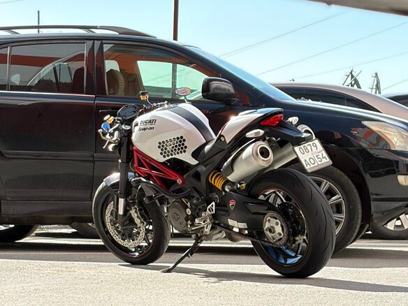 2010 Ducati Monster 796, белый, 555000 рублей - вид 22