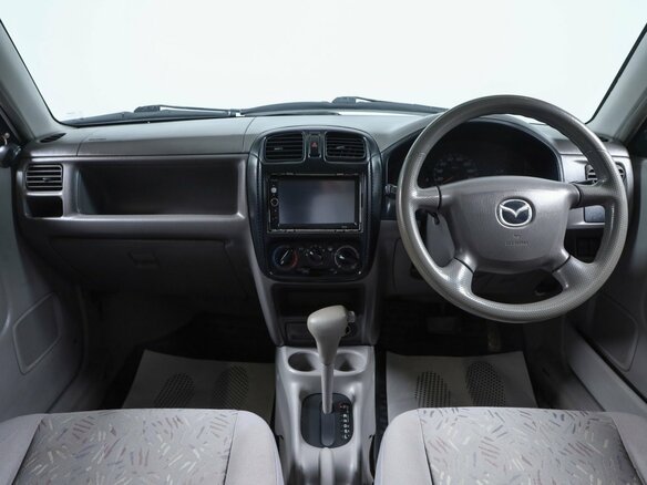 2000 Mazda Demio I (DW), белый, 179000 рублей - вид 7
