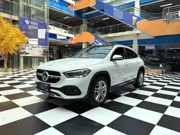 2022 Mercedes-Benz GLA 180 II (H247), белый, 2300206 рублей