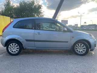 2007 Ford Fiesta Mk5, серый, 220000 рублей, вид 3