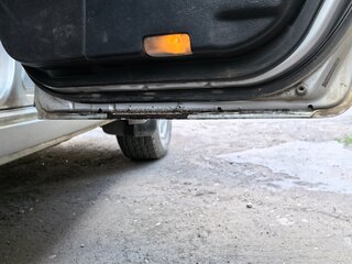 2008 Toyota Land Cruiser 200 Series, серебристый, 2300000 рублей, вид 3