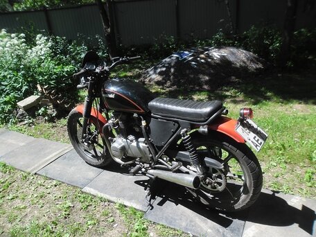 1983 Kawasaki KZ 700, красный, 285000 рублей, вид 3