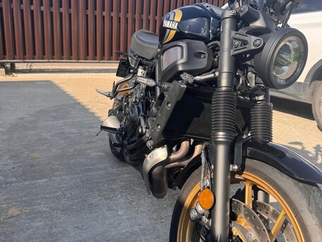 2023 Yamaha XSR700, чёрный, 780000 рублей, вид 2