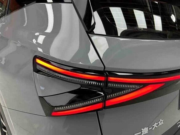 2026 Jetta VS8, серый, 2180000 рублей - вид 6