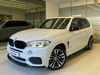 BMW X5 50i III (F15)