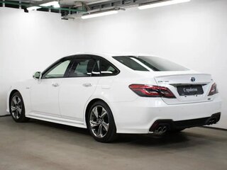 2018 Toyota Crown XV (S220), белый, 3590000 рублей, вид 3