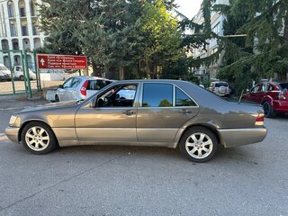 1992 Mercedes-Benz S-Класс 300 III (W140), серый, 460000 рублей, вид 4