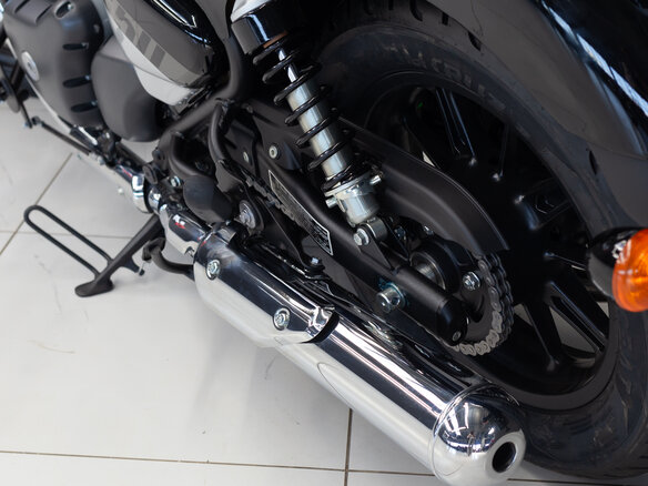 2026 Royal Enfield Super Meteor, серебристый, 773000 рублей - вид 12