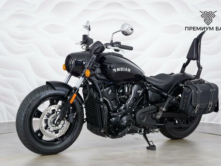 2025 Indian Scout Sixty, чёрный, 1699000 рублей, вид 3