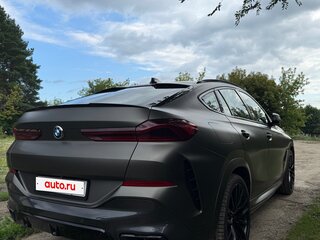 2022 BMW X6 40i III (G06), серый, 8999000 рублей, вид 4