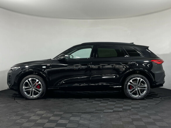 2026 Audi Q5 L III (GU), чёрный - вид 8