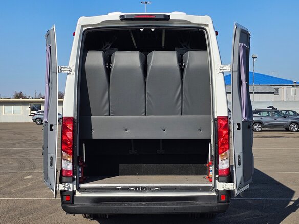 2025 Iveco Daily, белый, 11800000 рублей - вид 11