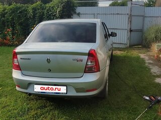 2014 Renault Logan I Рестайлинг, серый, 430000 рублей, вид 3