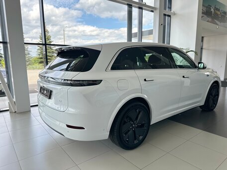 2026 Li Auto (Lixiang) L7 52.3 kWh I Рестайлинг, белый, 9500000 рублей, вид 5