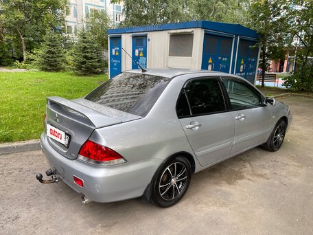 2005 Mitsubishi Lancer IX Рестайлинг, серебристый, 390000 рублей, вид 4