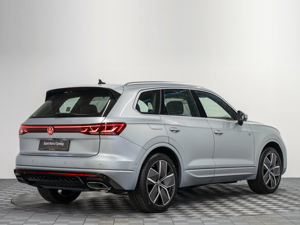 2026 Volkswagen Touareg III Рестайлинг, серый, 12790000 рублей - вид 6