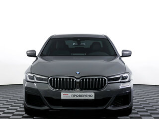 2020 BMW 5 серии 520d xDrive VII (G30/G31/G38) Рестайлинг, серый, 4534000 рублей, вид 2