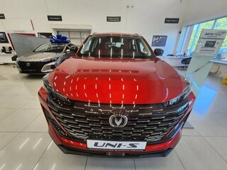 2025 Changan UNI-S I, красный, 3148101 рублей, вид 2