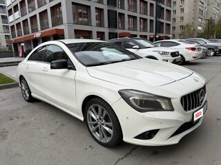 2013 Mercedes-Benz CLA 200 I (C117, X117), белый, 1350000 рублей, вид 2