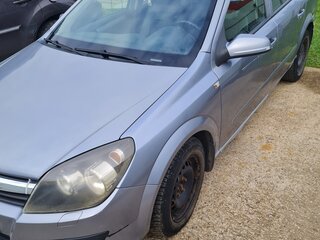 2006 Opel Astra H, серебристый, 350000 рублей, вид 2